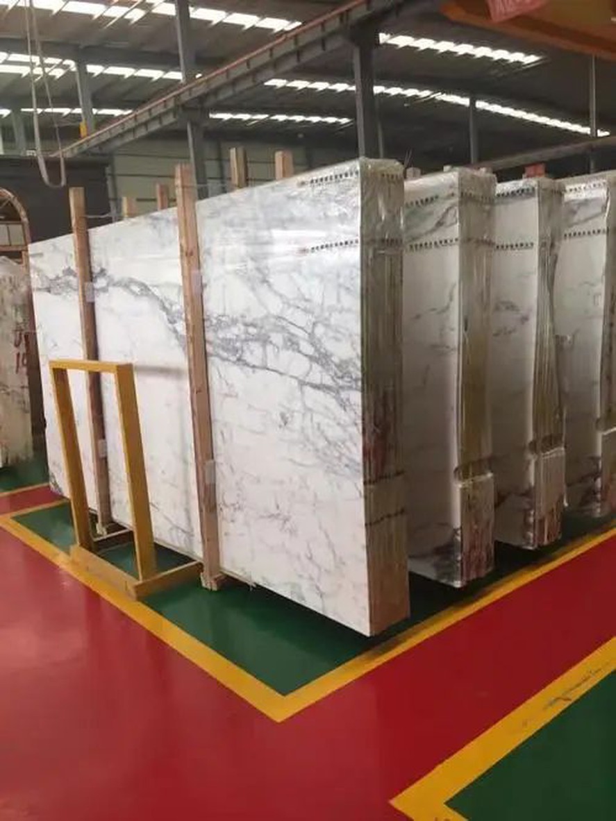 difference between carrara and statuario marble difference between carrara and statuario marble