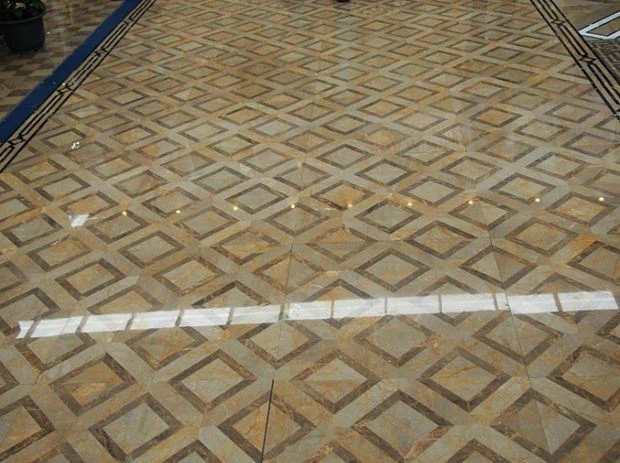 China Nature Imperial Gold Marble Water-jet cutting flooring cut to size